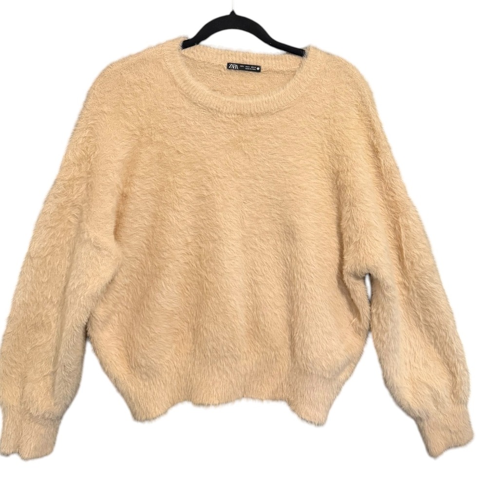 Zara Women Beige Fuzzy Eyelash Knit Crewneck Sweater Tan Long Sleeve Small